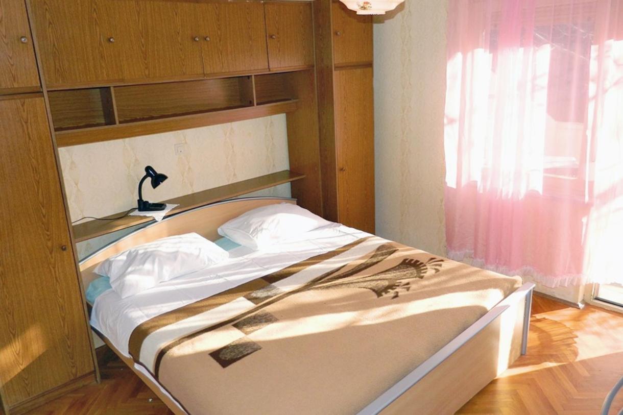 Studio Palit 3195A ภายนอก รูปภาพ